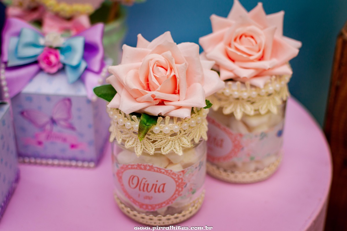 Bolo de pote, tema primavera.