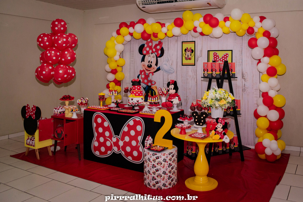 Mesa do bolo, tema minie rosa, fotografia de festa infantil Pirralhitus!