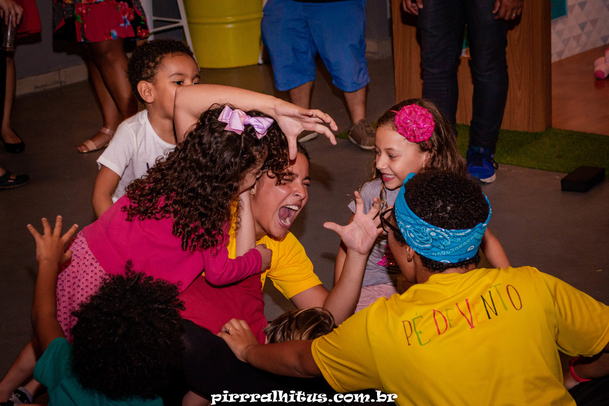 Animação de festas Pé de Vento.