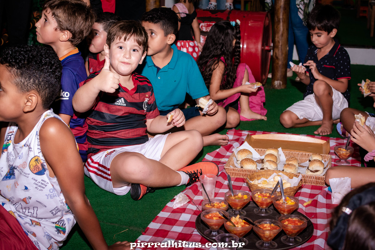 Lanchinho da casa de festas,  Ba Vila Festas! Festa do Flamengo