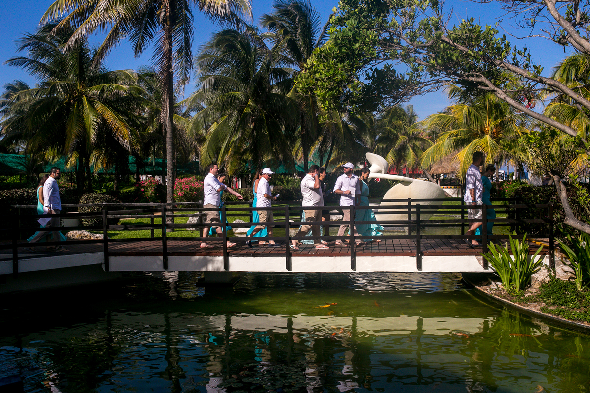 padrinhos a caminho da cerimônia