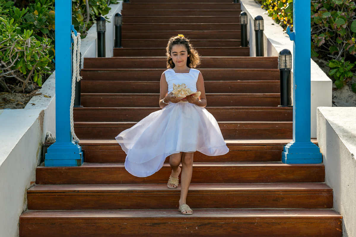 aia entrando com as alianças