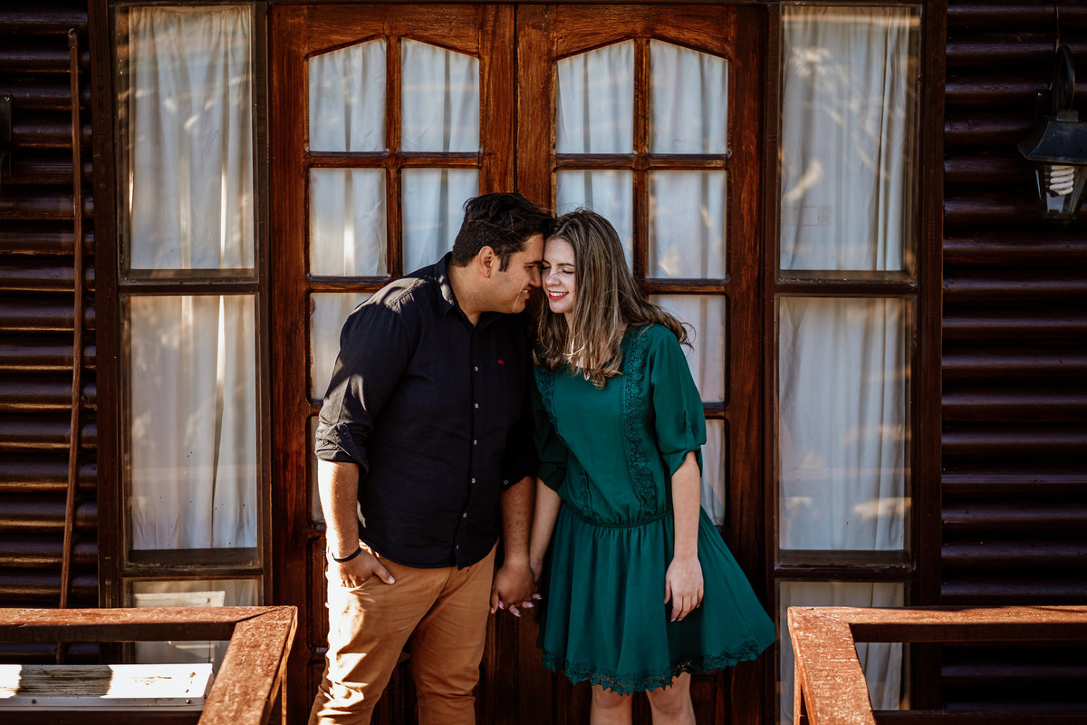 noivos em cabana itakua