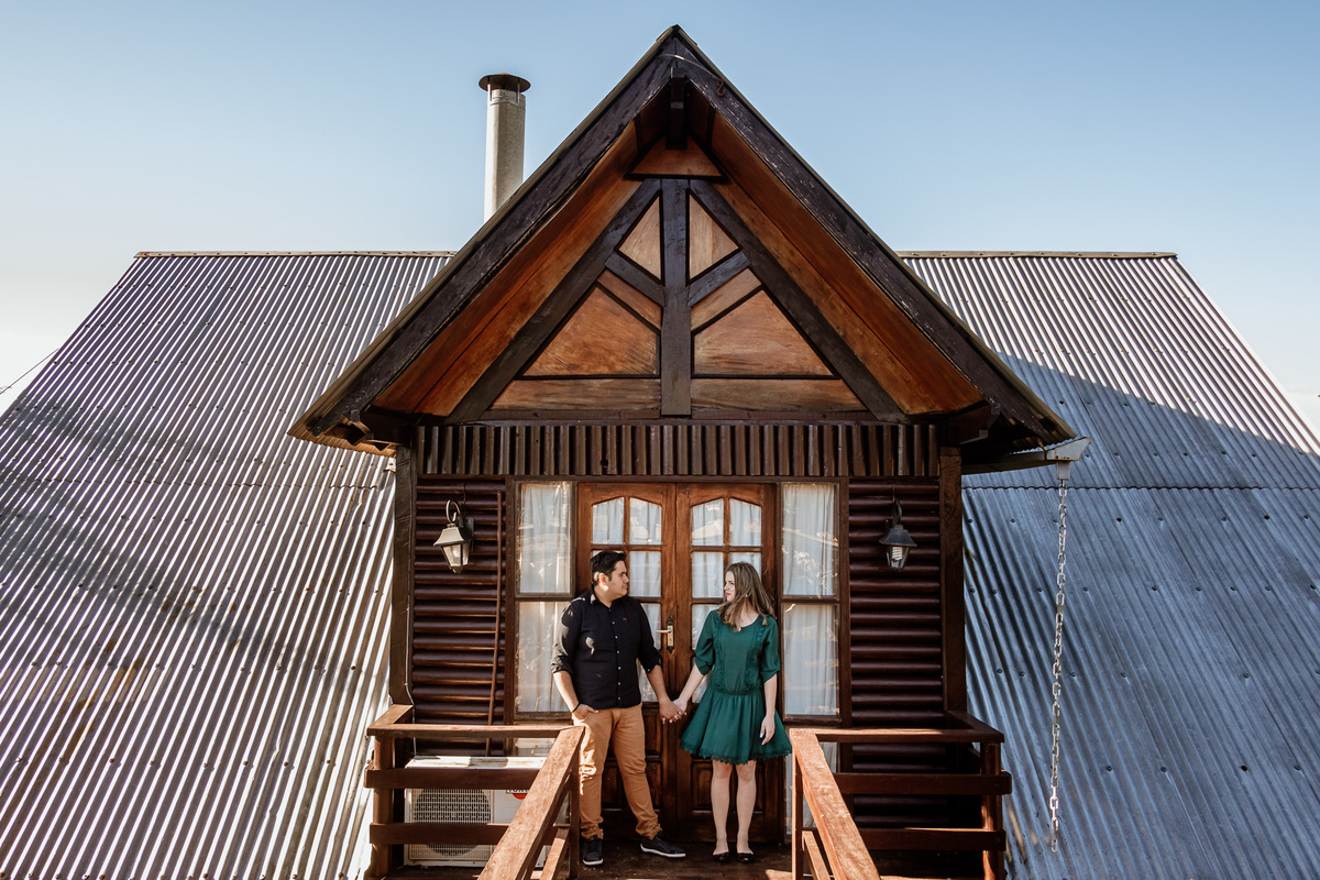 noivos em cabana itakua