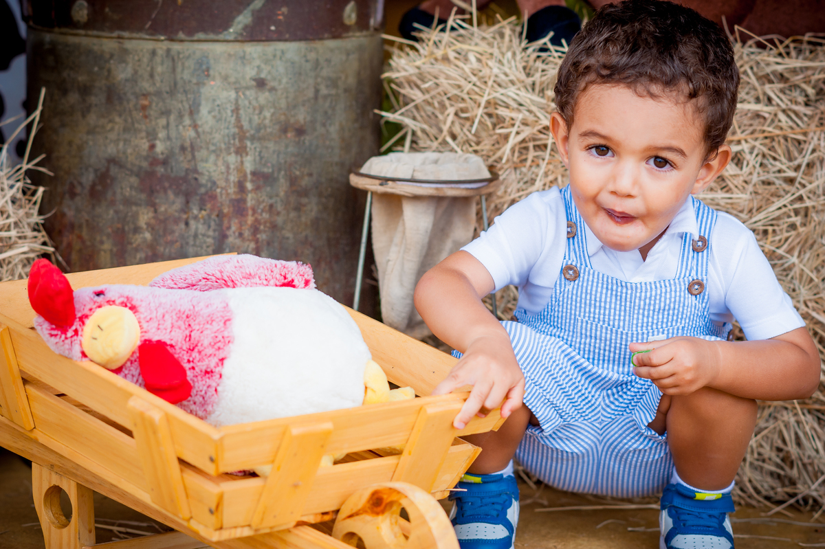 foto aniversário infantil no Pet Zoo, aniversário infantil no Pet Zoo, fotografia de aniversário infantil no Pet Zoo, aniversário no parque, aniversário no zoo, aniversário na fazenda, aniversário com animais, foto an iversário em Cotia