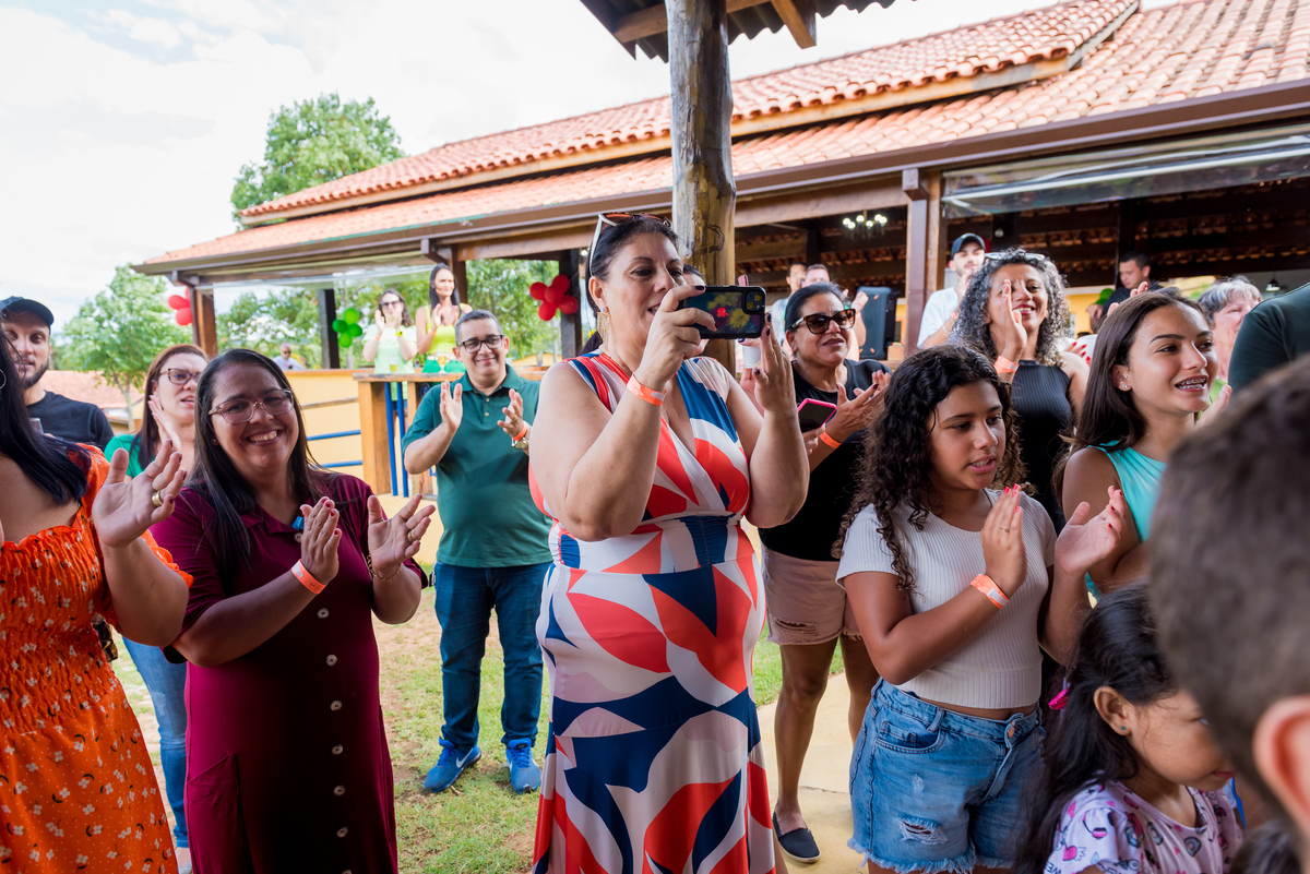 foto aniversário infantil no Pet Zoo, aniversário infantil no Pet Zoo, fotografia de aniversário infantil no Pet Zoo, aniversário no parque, aniversário no zoo, aniversário na fazenda, aniversário com animais, foto an iversário em Cotia
