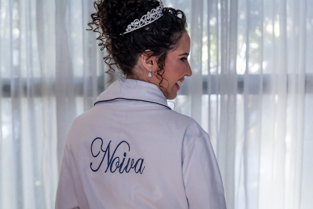 foto making of da noiva, foto casamento igreja nossa senhora de Lourdes Alphaville, foto casamento Alphaville, foto casamento estação 840 Osasco, foto estação 840 Osasco, foto igreja nossa senhora de lourdes, fotografia casamento Alphaville