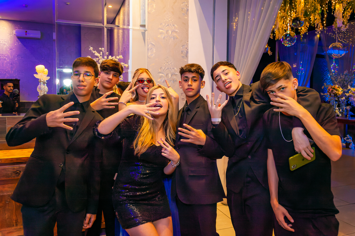 foto 15 anos, foto 15 anos em Alphaville, foto 15 anos em São Paulo, foto com helicóptero, foto no buffet villa baruc, foto 15 anos no buffet villa baruc, villa baruc, foto debutante, fotografia 15 anos em Alphaville, fotografia 15 anos em São Paulo