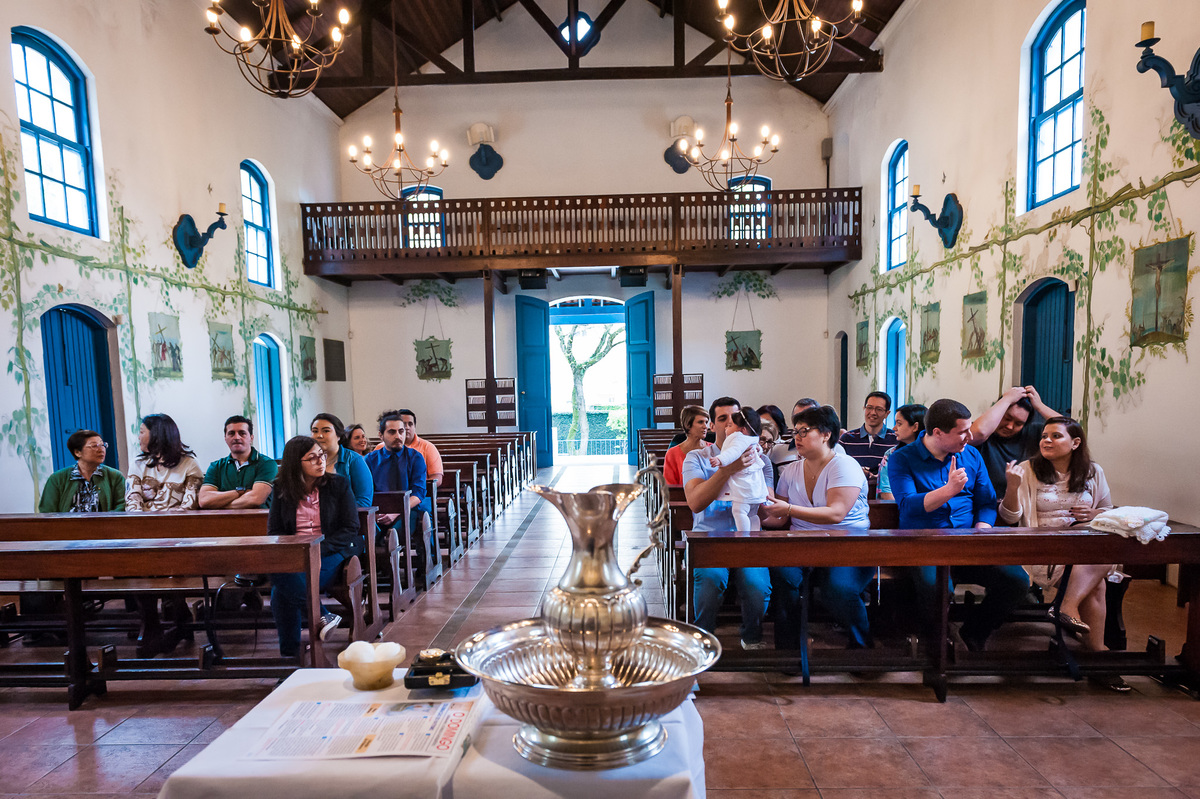 fotografia de batizado em osasco, fotografia de batizado em alphaville. foto batizado na Capela São Francisco de Assis. foto de batizado em osasco. batizado na capela são francisco