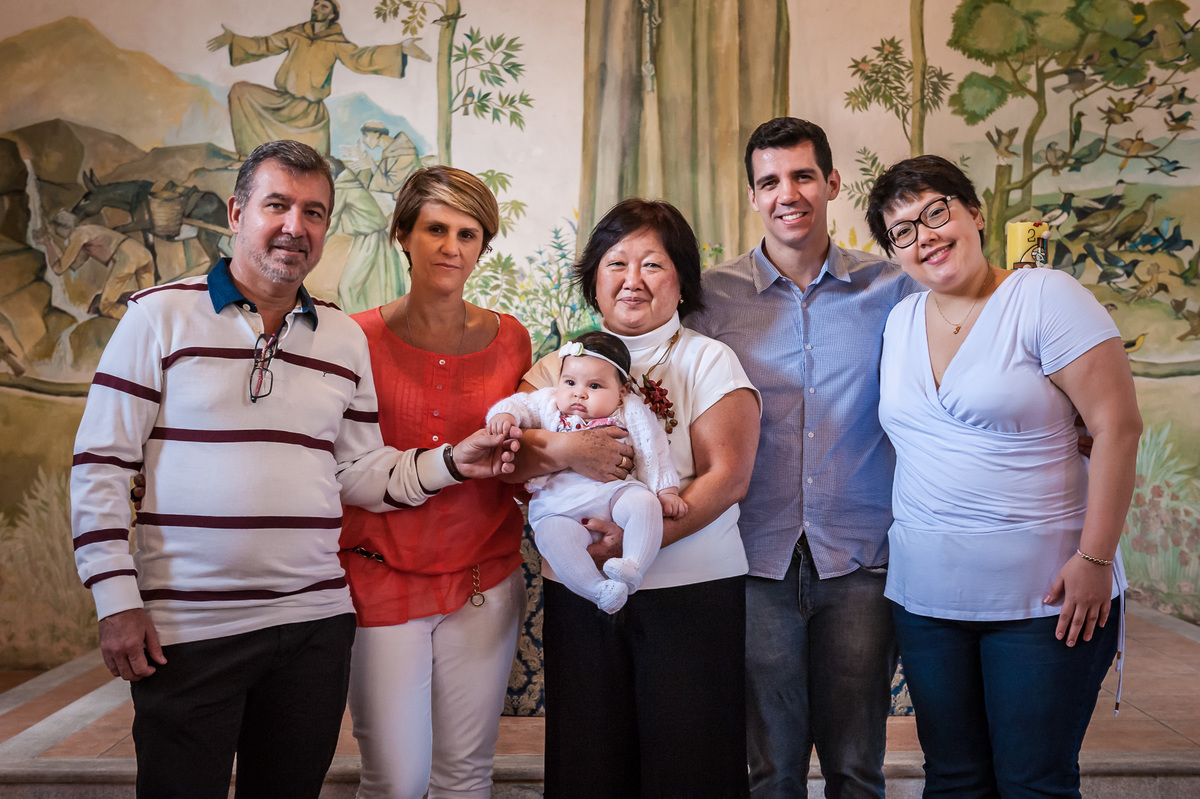 fotografia de batizado em osasco, fotografia de batizado em alphaville. foto batizado na Capela São Francisco de Assis. foto de batizado em osasco. batizado na capela são francisco