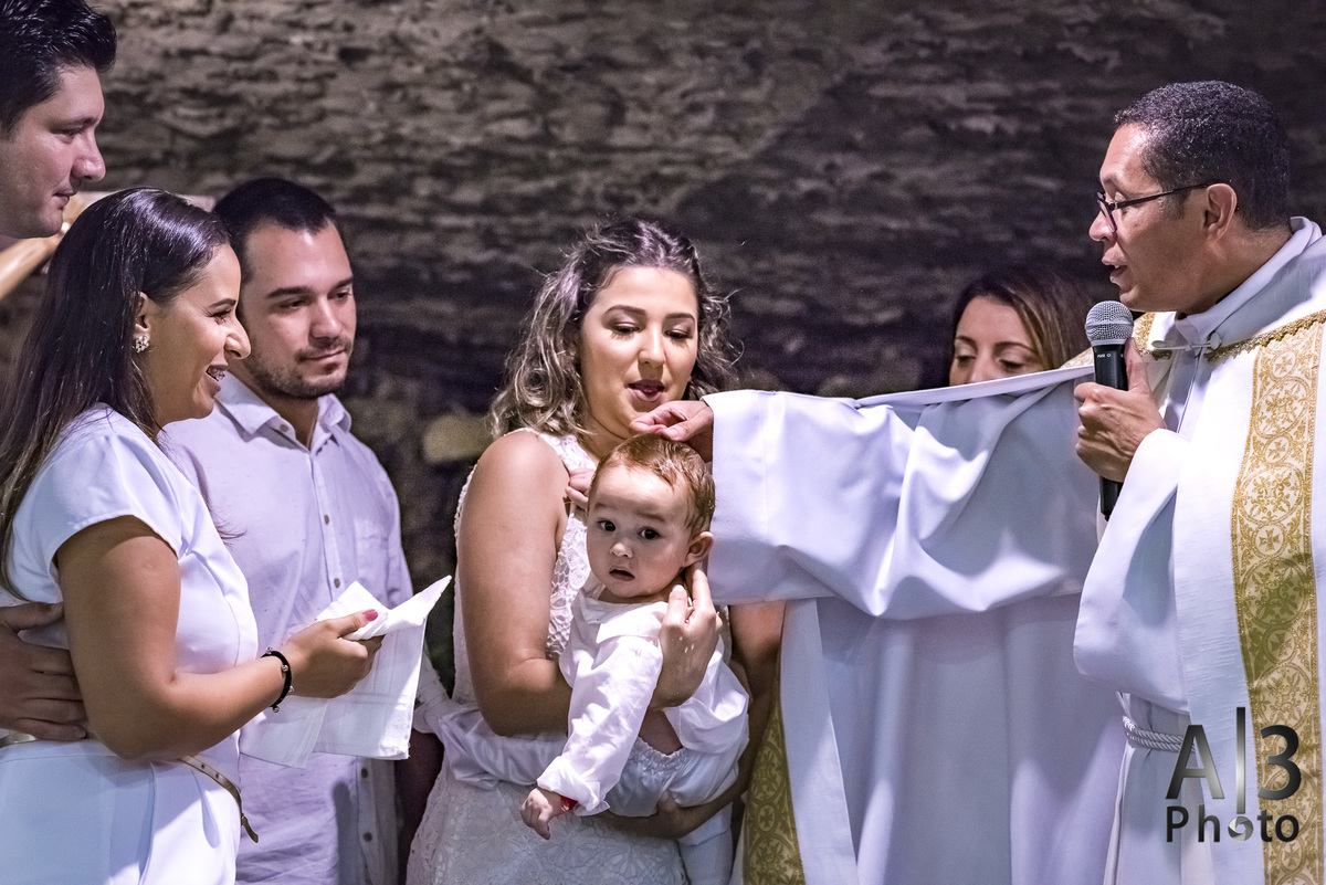 fotografia de batizado em alphaville, fotografia de batizado na Gruta alphaville