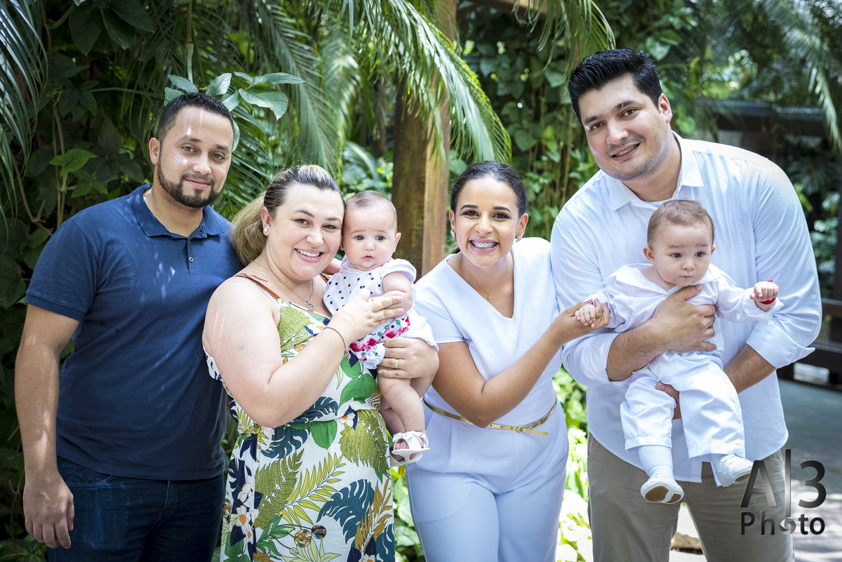 fotografia de batizado em alphaville, fotografia de batizado na Gruta alphaville