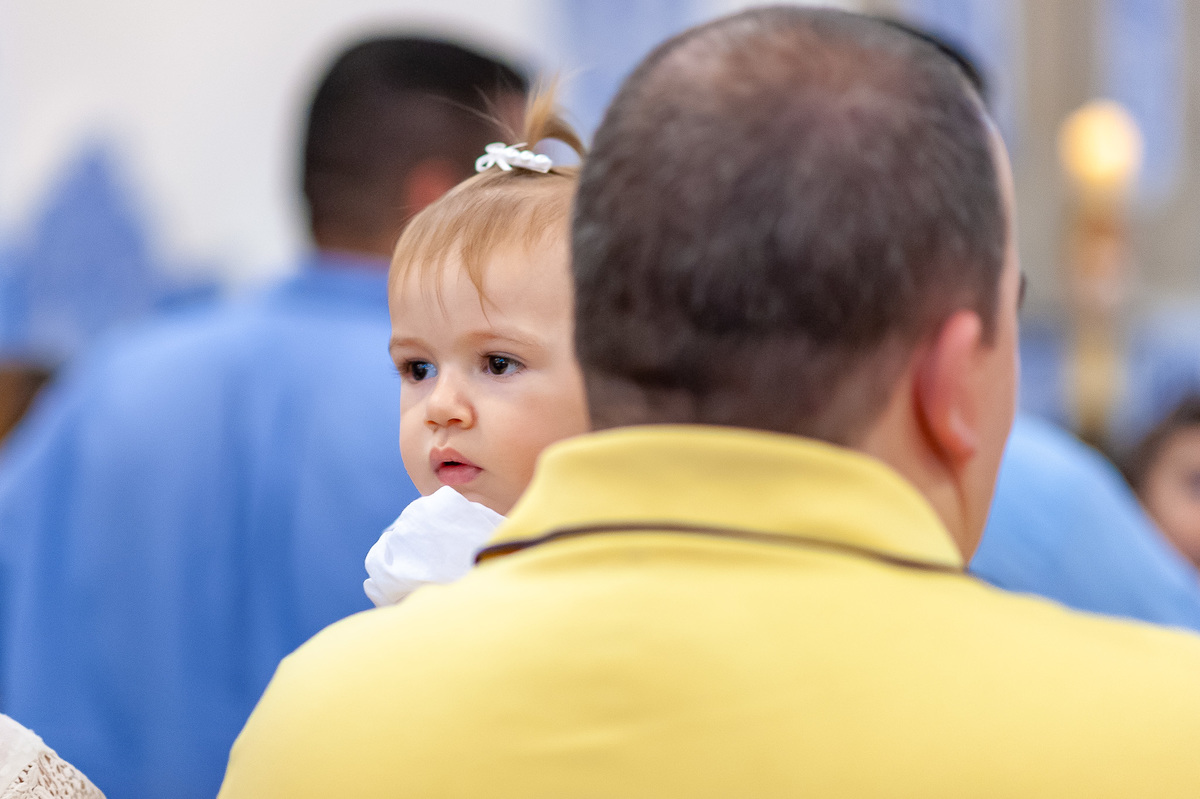 Fotografia de batizado na Igreja Nossa Senhora do Brasil. Foto  de batizado Foto de criança em seu batismo na Igreja Nossa Senhora do Brasil - São Paulo