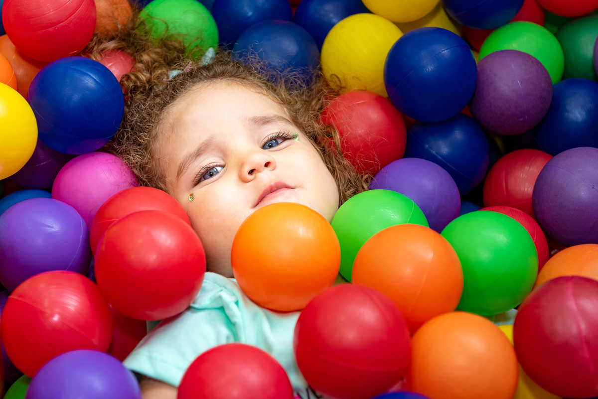 Fotografia de aniversário infantil em buffet de são paulo Masha e o Urso.