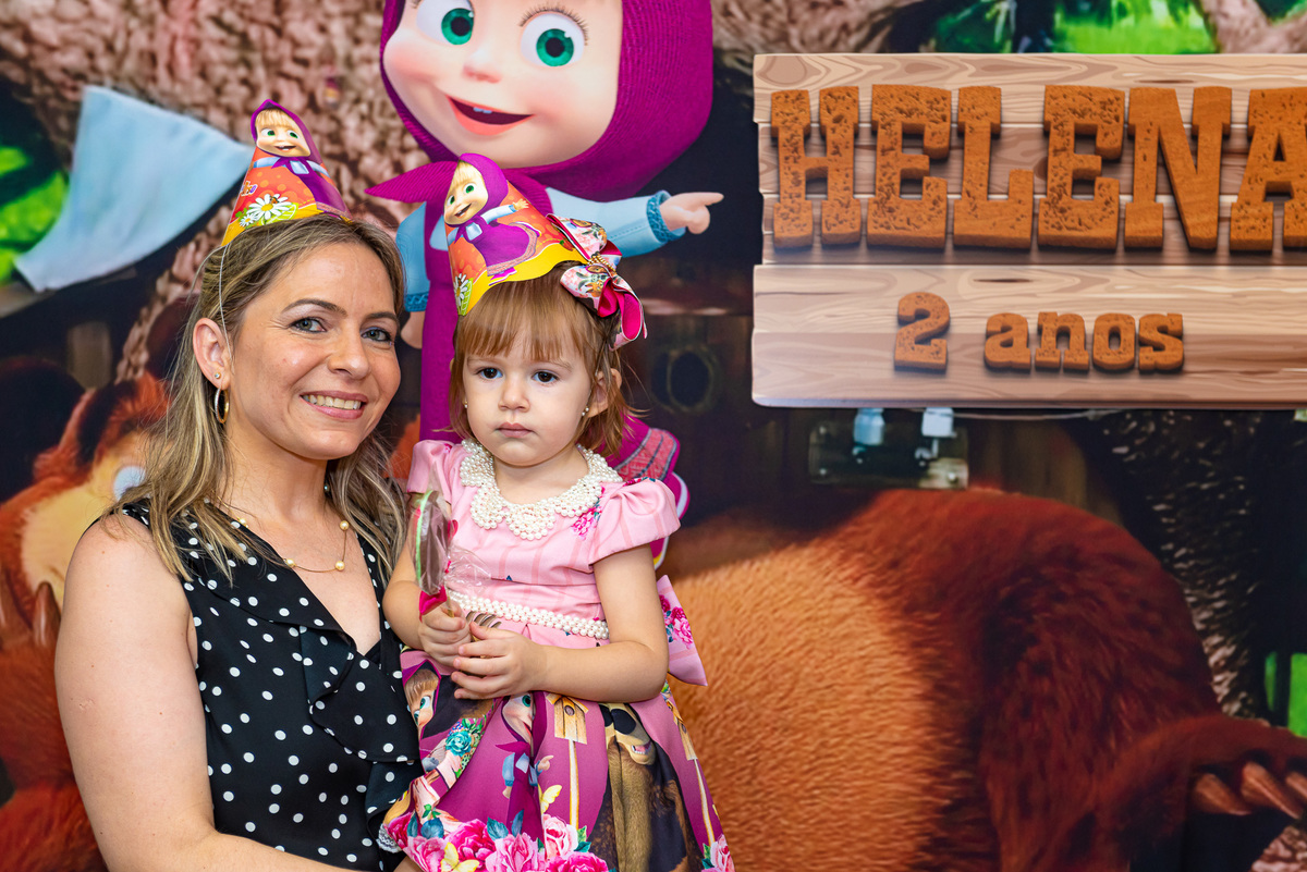 Fotografia de aniversário infantil em buffet de são paulo Masha e o Urso.