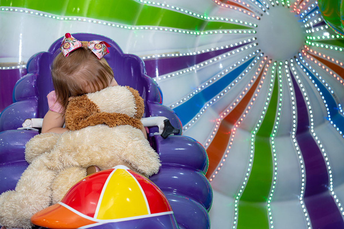 Fotografia de aniversário infantil em buffet de são paulo Masha e o Urso.