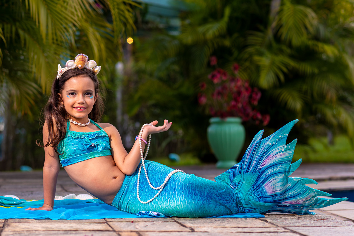 fotografia de ensaio infantil em alphaville sereia para o aniversário infantil