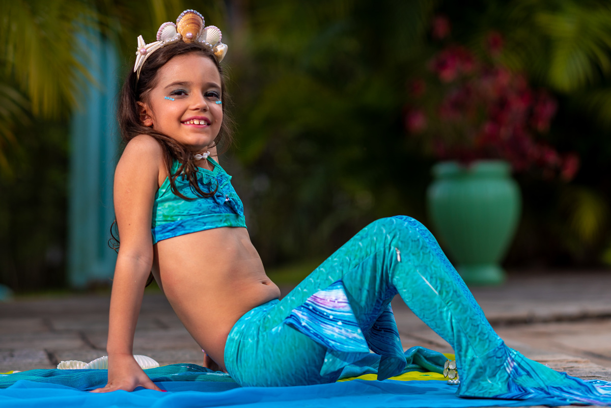 fotografia de ensaio infantil em alphaville sereia para o aniversário infantil