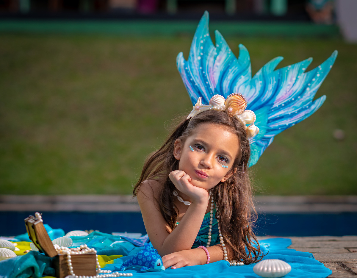 fotografia de ensaio infantil em alphaville sereia para o aniversário infantil