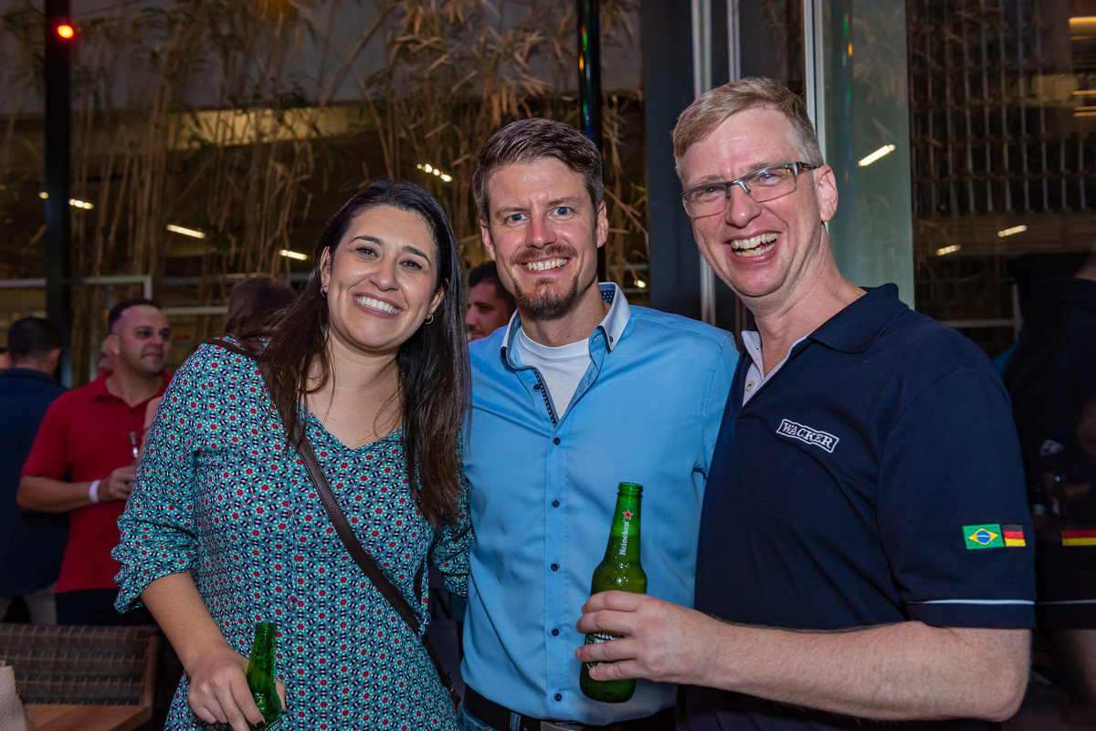 foto festa de evento corporativo em alphaville para empresa multinacional WACKER química do brasil. fotos de evento no Villa BBM alphaville