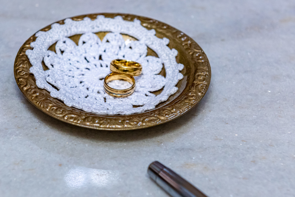 foto de casamento civil, foto casamento civil em alphaville, ganha tempo barueri alianças