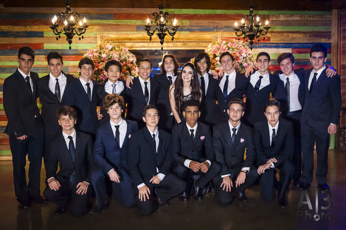 fotografia de aniversário de 15 anos em Alphaville, fotografia de 15 anos no Armazém 465 em Alphaville