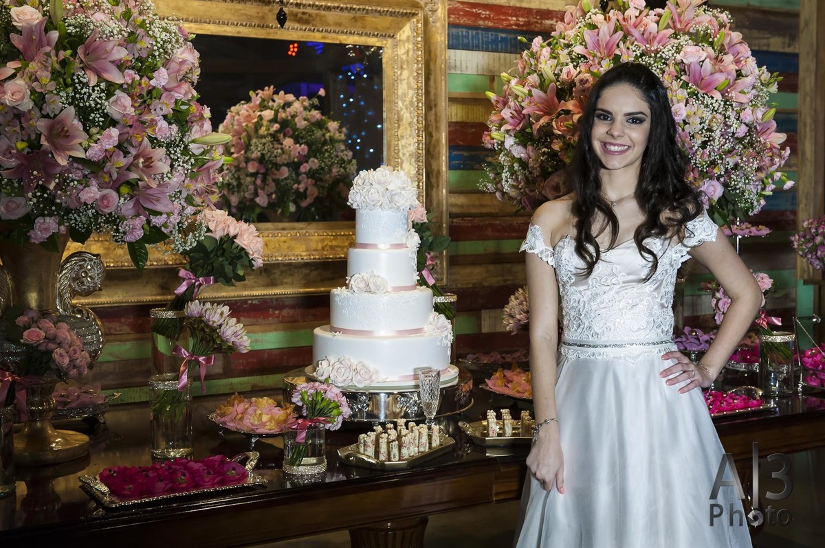 fotografia de aniversário de 15 anos em Alphaville, fotografia de 15 anos no Armazém 465 em Alphaville