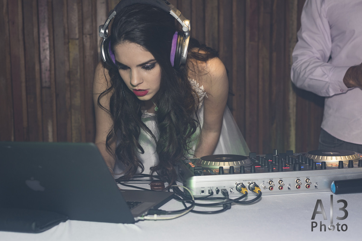 fotografia de aniversário de 15 anos em Alphaville, fotografia de 15 anos no Armazém 465 em Alphaville