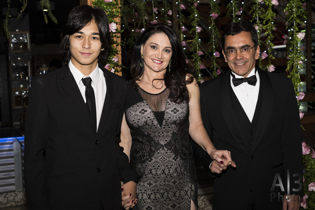 fotografia de aniversário de 15 anos em Alphaville, fotografia de 15 anos no Armazém 465 em Alphaville