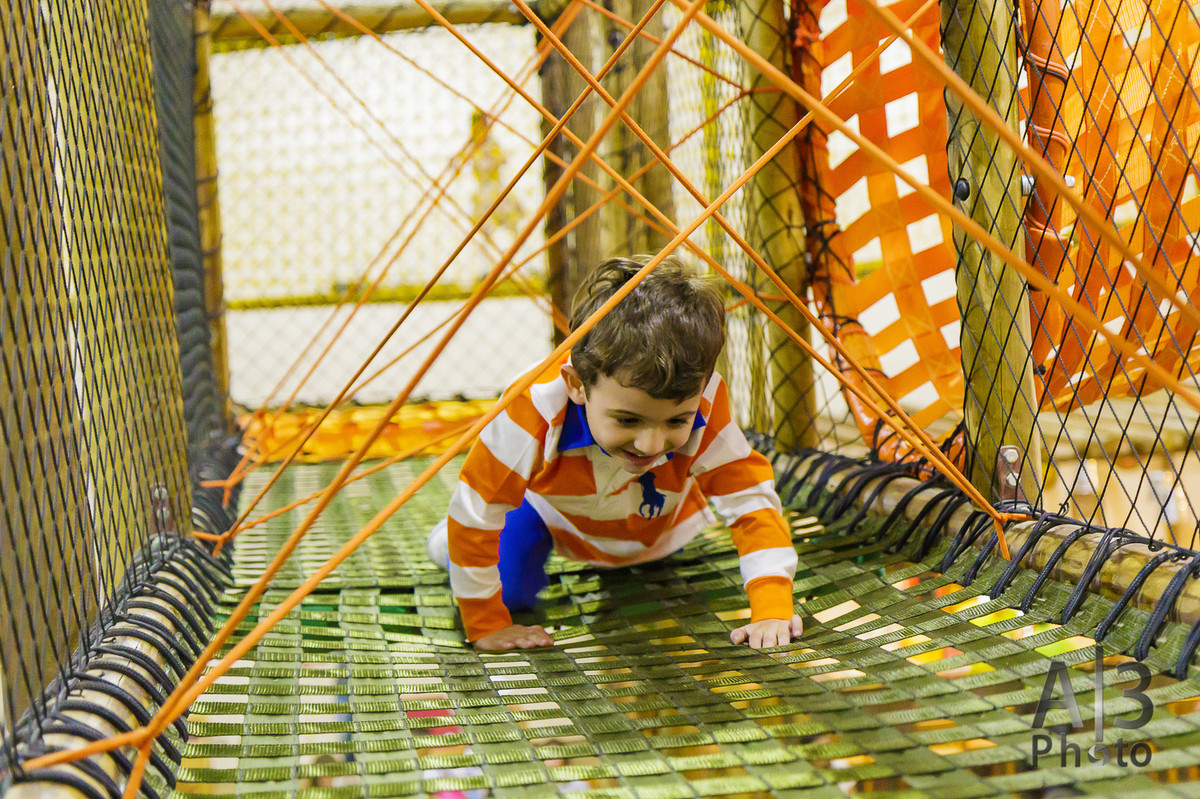 Estação Vai e Vem - Moema - São Paulo - Aniversário Infantil - criança brincando