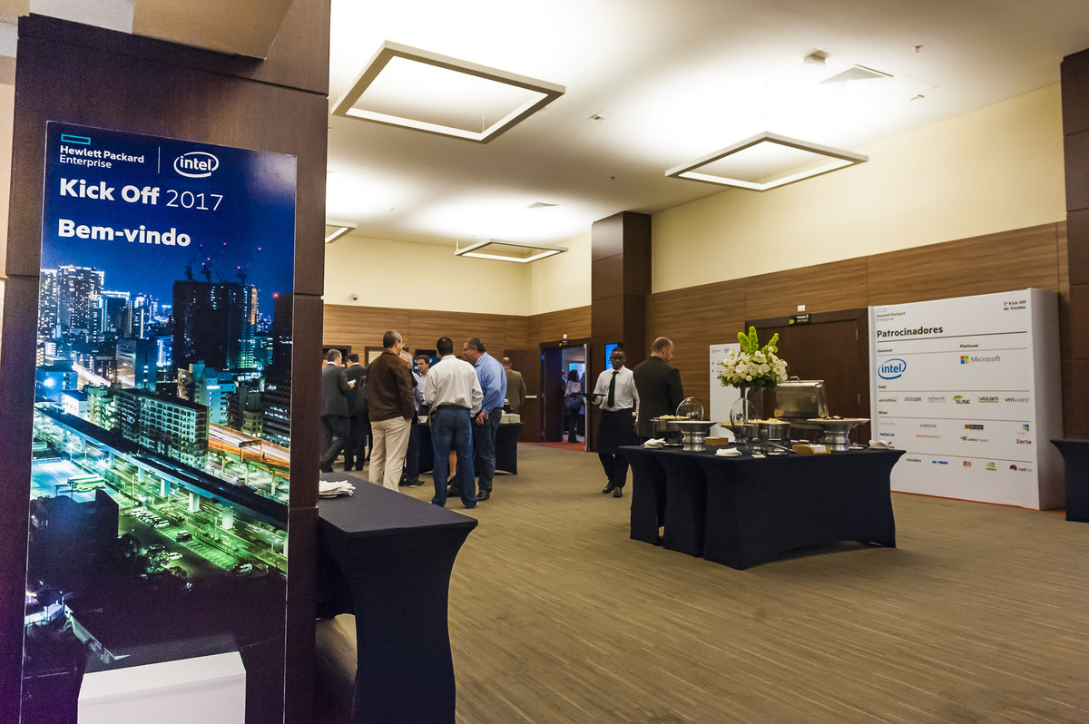 Fotografia corporativa em Alphaville - Fotografias do HP Enterprise - Kick off 2017, ocorrido em Alphaville para a HP Enterprise Alphaville. foto evento no complexo madeira alphaville.
