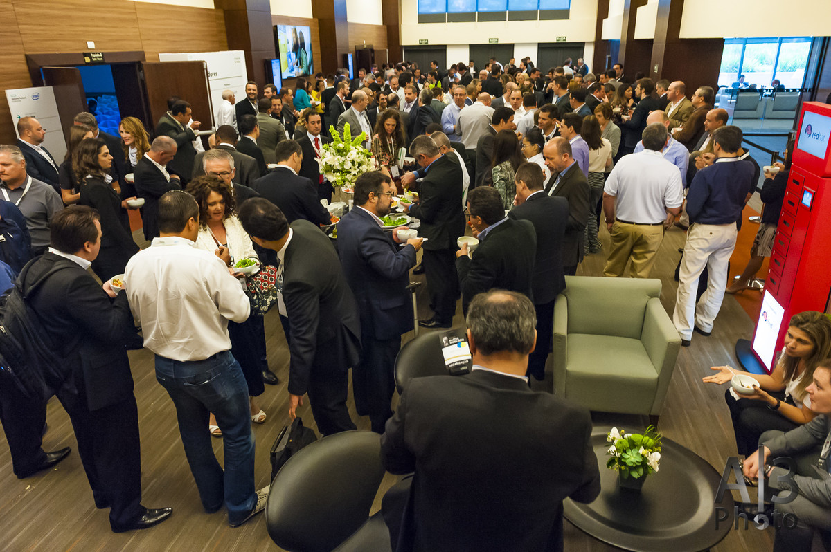 Fotografia corporativa em Alphaville - Fotografias do HP Enterprise - Kick off 2017, ocorrido em Alphaville para a HP Enterprise Alphaville. foto evento no complexo madeira alphaville.