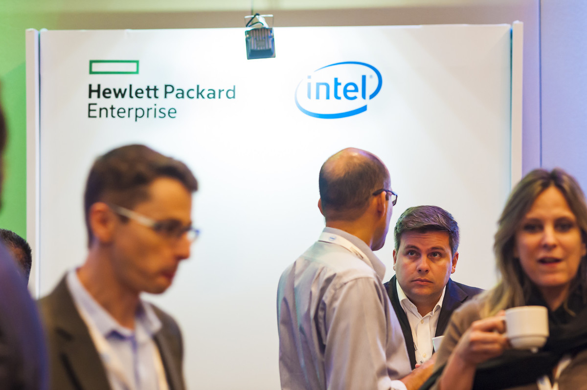 Fotografia corporativa em Alphaville - Fotografias do HP Enterprise - Kick off 2017, ocorrido em Alphaville para a HP Enterprise Alphaville. foto evento no complexo madeira alphaville.