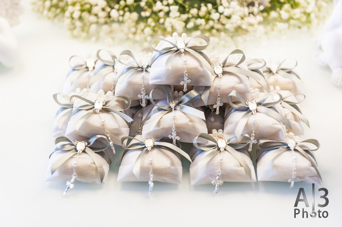 fotografia de batizado em são paulo. fotografia de batizado na igreja nossa senhora do brasil. doces do batizado