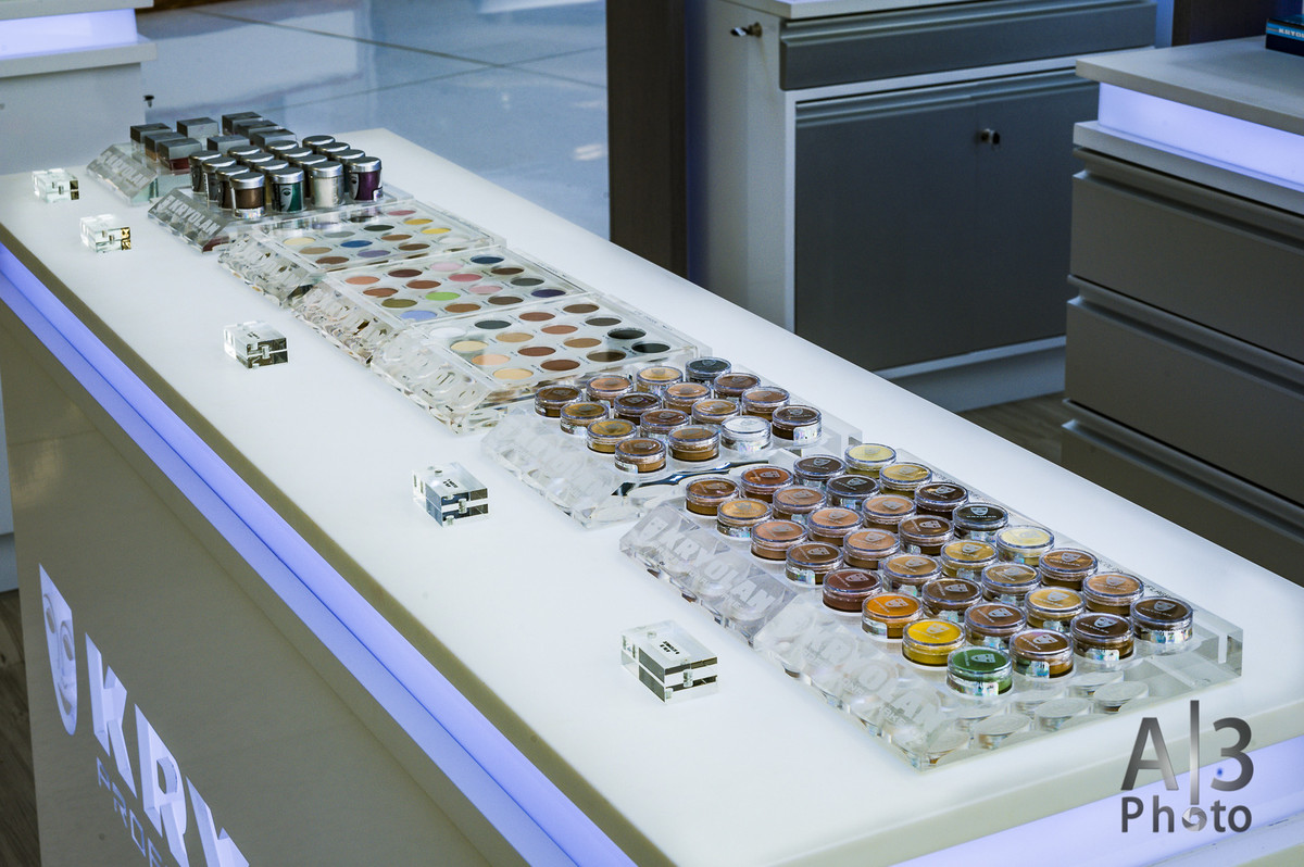 fotografia corporativa kryolan campinas no shopping Iguatemi Campinas, bases kryolan. Kryolan - Professional Make-Up