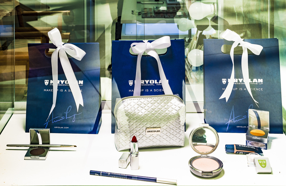 fotografia corporativa kryolan campinas no shopping Iguatemi Campinas, bases kryolan. Kryolan - Professional Make-Up