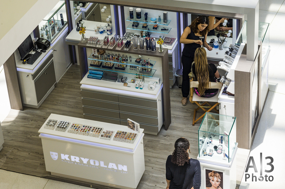 fotografia corporativa kryolan campinas no shopping Iguatemi Campinas, bases kryolan. Kryolan - Professional Make-Up