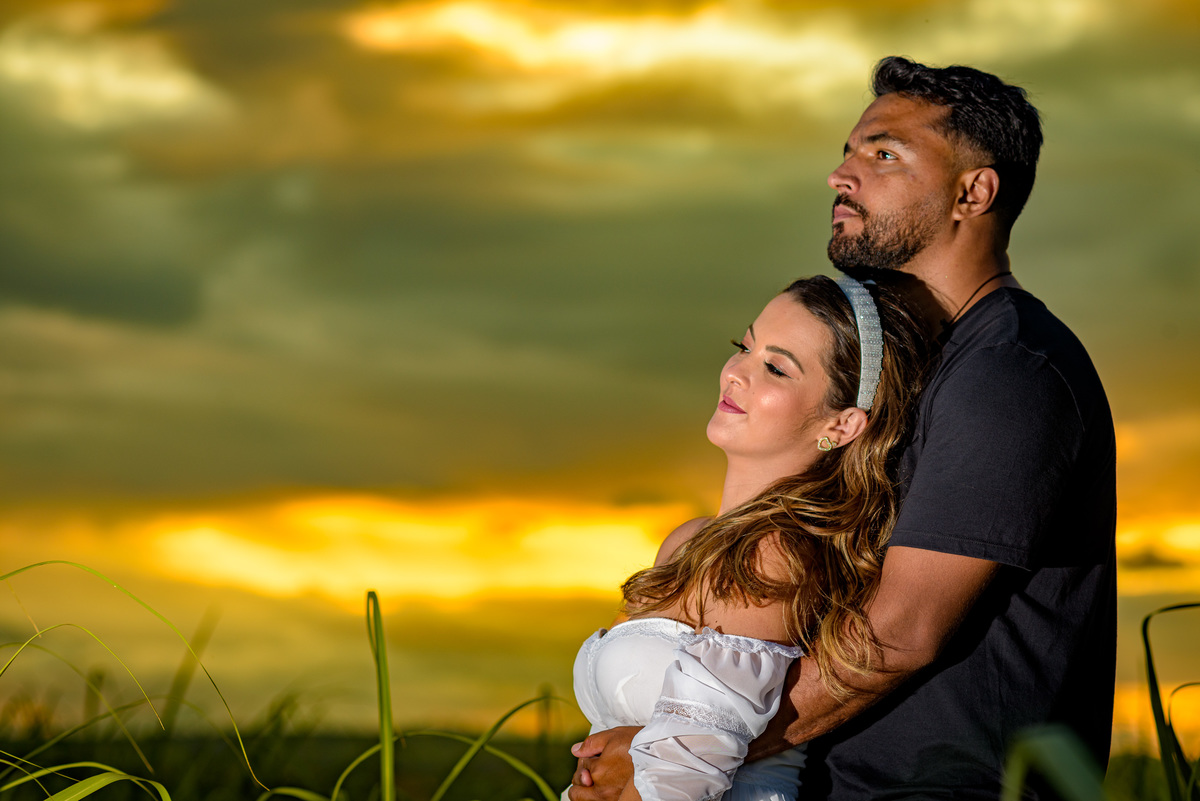 foto ensaio pré-casamento na Rua Por do Sol em Cerquilho, ensaio em Cerquilho,, fotografia ensaio pré-casamento na Rua Por do Sol em Cerquilho, foto casamento em Cerquilho, foto casamento em Alphaville.