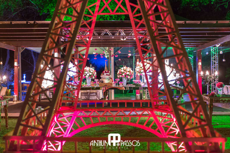 decoracao festa torre eiffel