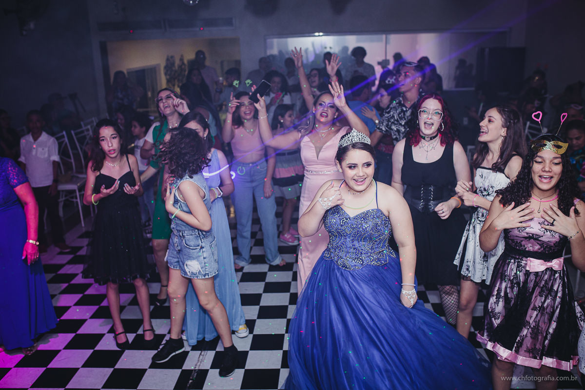 Balada de 15 anos no Royal Festas Eventos, festa de debutante no Balada de 15 anos no Royal Festas Eventos