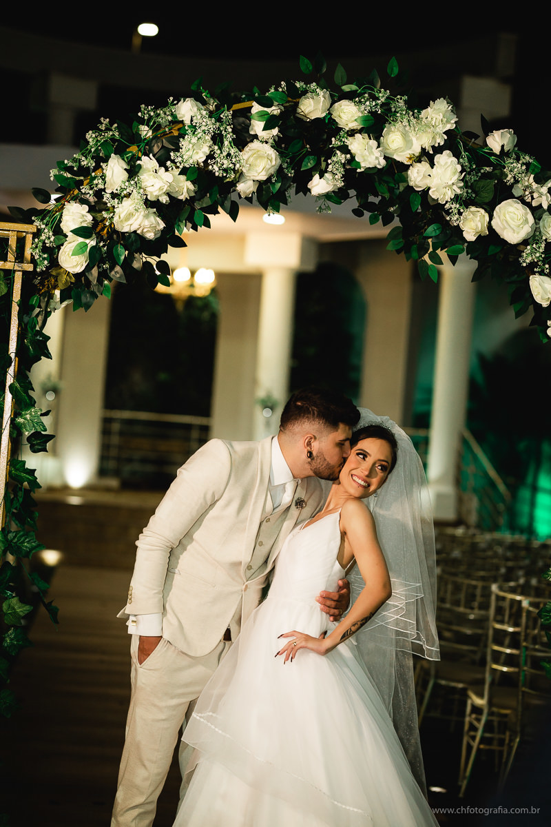 Cerimonia de dia no LE PARTIE COMEMORAÇÕES, cerimonia de dia, foto de noiva, buque de noiva, ch fotografia, fotografo de casamento em Hortolandia, fotografo, Ensaio thash the dresse