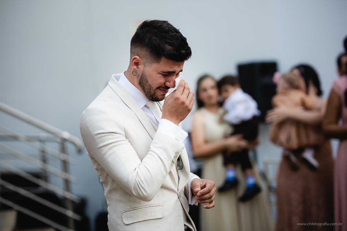 retrato de noiva,LE PARTIE COMEMORAÇÕES, noivo chorando