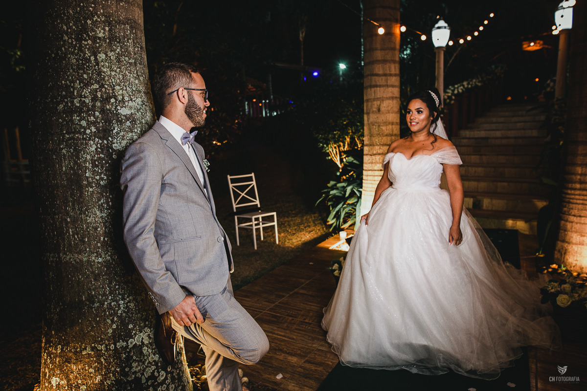 Ensaio  trash the dress no RANCHO CORAÇÃO CAIPIRA, fotografia de ensaio de casal no Ensaio  trash the dress no RANCHO CORAÇÃO CAIPIRA