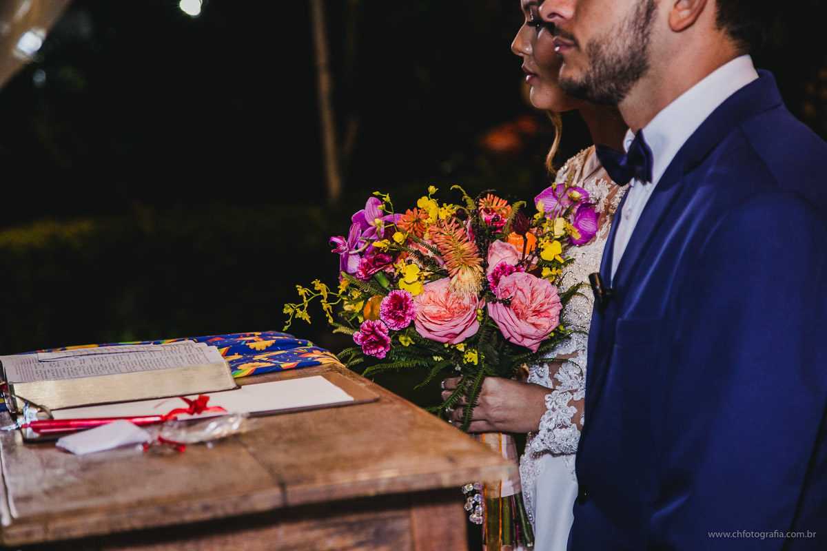 Entrada da noiva, casamento no Chatêau de Lumiére Eventos 