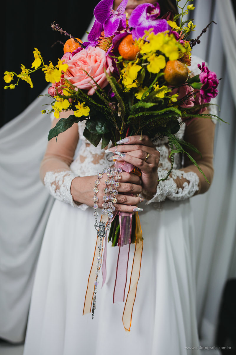 Making off da noiva na Paula espelho, cambui,Beauty Lounge Paula Espelho, retrato da noiva, buque de noiva