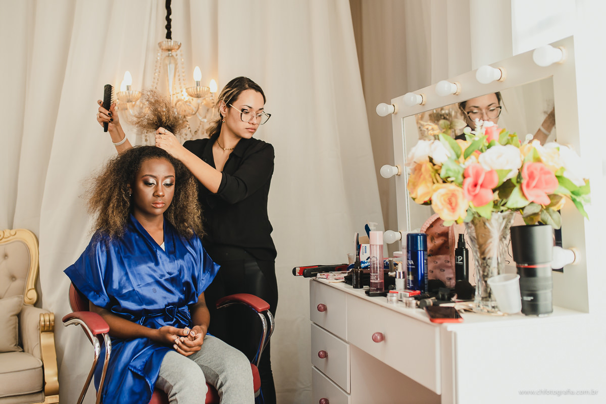 Making off de debutante, studio ch fotografia, maquiagem de 15 anos, sorriso lindo, foto de sorriso de menina, debutante, 15 anos