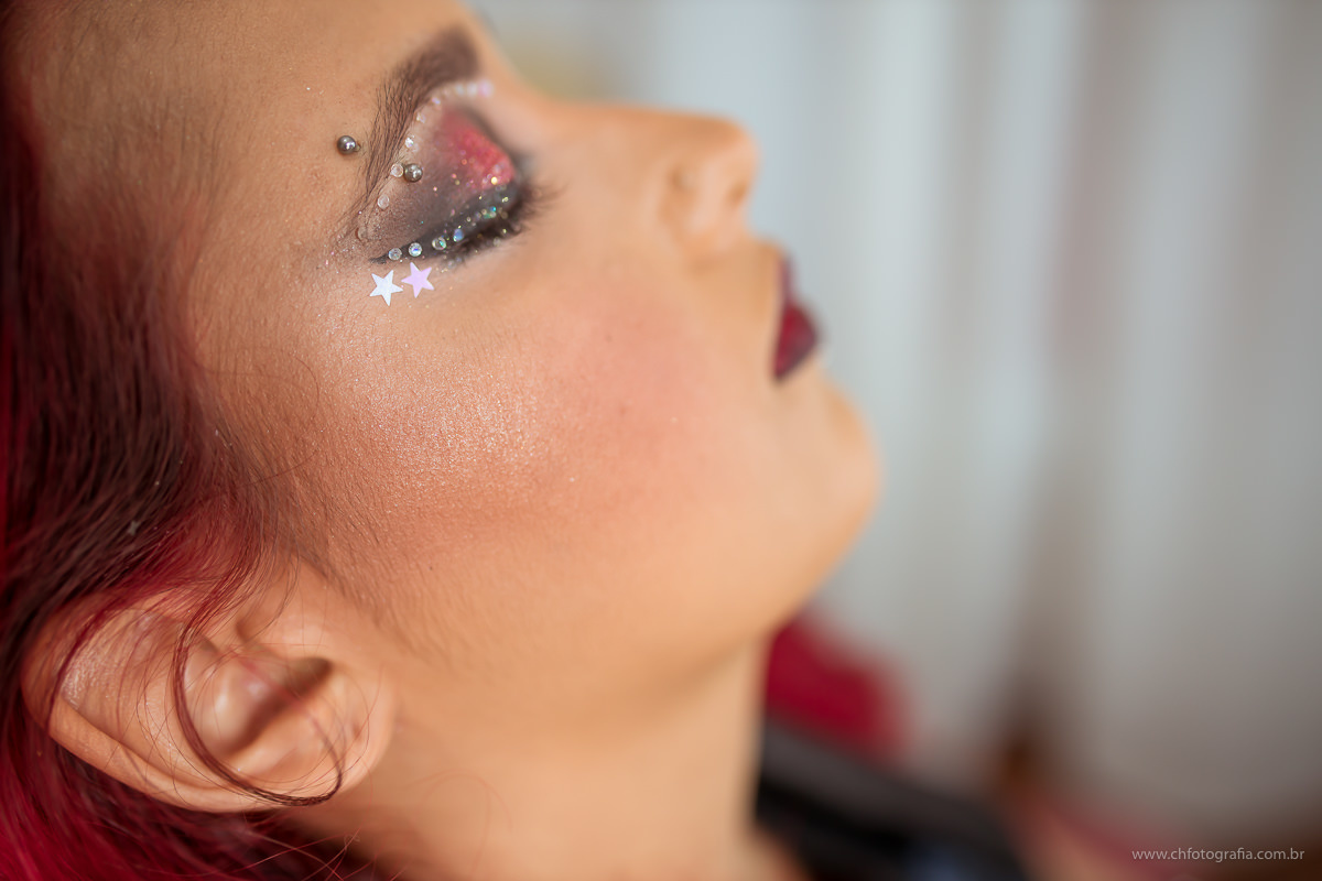 Foto de 15 anos, fotos de debutante, maquiagem gotica de 15 anos, maquiagem, debutante cabelo vermelho, fotografo de 15 anos, ch fotografia, fotografo em Hortolandia