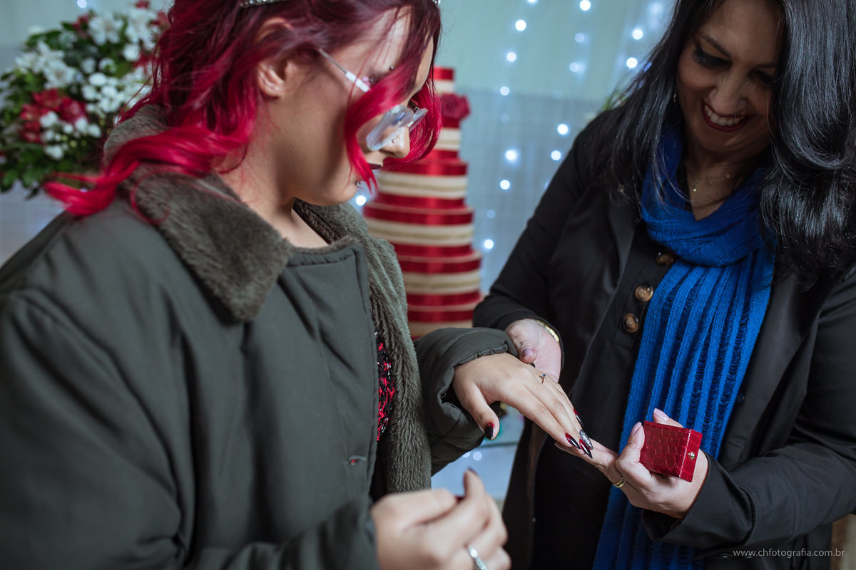Foto de 15 anos, fotos de debutante, maquiagem gotica de 15 anos, maquiagem, debutante cabelo vermelho, fotografo de 15 anos, ch fotografia, fotografo em Hortolandia, vestido de debutante, vestido de 15 anos