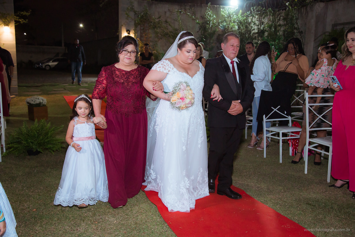 Entrada na noiva com o pai,101 Hall Eventos, fotografo de casamento, ensaio de noiva, ch fotografia