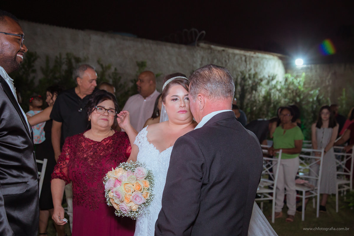 Entrada na noiva com o pai,101 Hall Eventos, fotografo de casamento, ensaio de noiva, ch fotografia